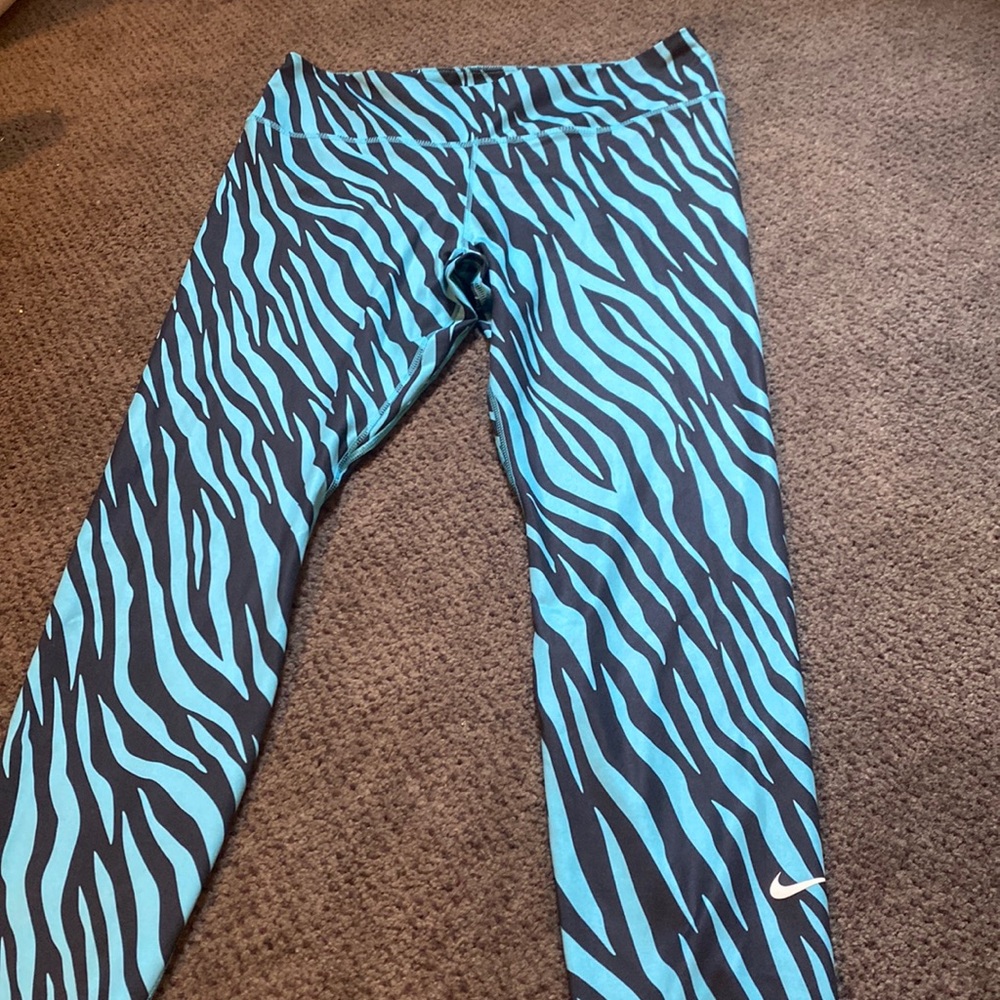 Nike Dri Fit Work out pants Size Medium